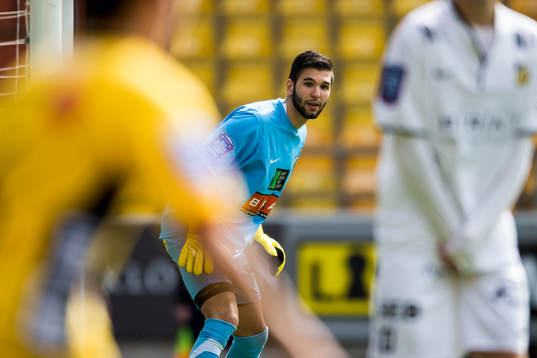 Häckens målvakt Emre patat