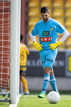 Häckens målvakt Emre Patat