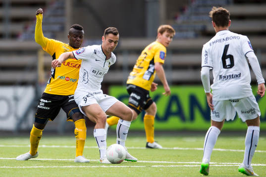 Häckens Robert Lipovac och Elfsborgs Jama Makindu