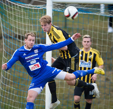 IFK Hässleholms Filip Ranmo och Asarums Jimmie Svensson i