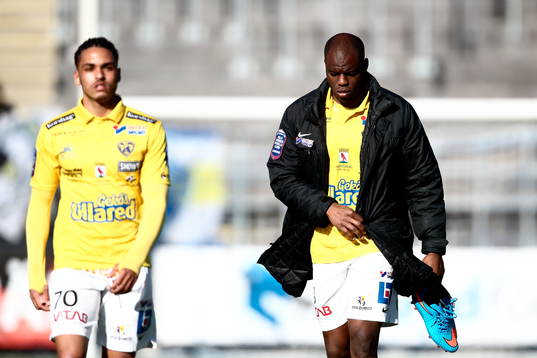 Falkenbergs Hakeem Araba och Alexander Jakobsen lämnar