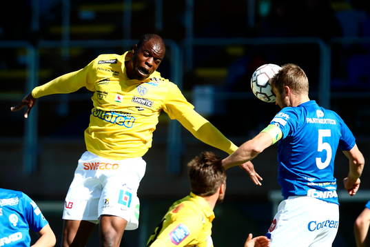 Falkenbergs Hakeem Araba och Åtvidabergs Daniel