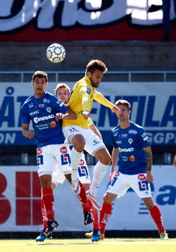 Åtvidabergs Mauricio Albornoz och Falkenbergs Johannes Vall