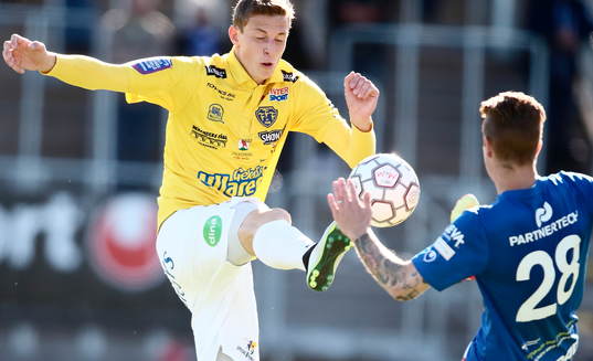 Falkenbergs Adam Eriksson