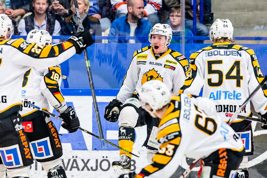 Skellefteås Pär Lindholm jublar