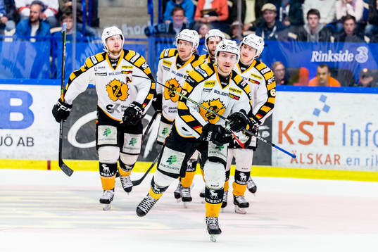 Skellefteås Pär Lindholm jublar