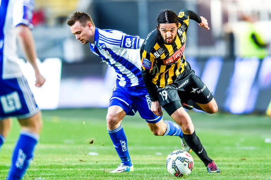 Häckens Leonard Zuta och IFK Göteborgs Jakob Ankersen