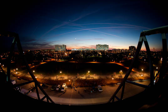 Malmö Stad i solnedgång