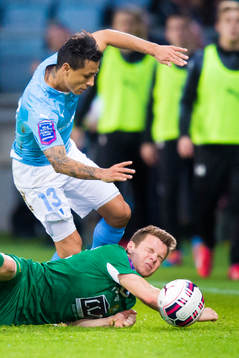 Hammarbys Måns Söderqvist faller