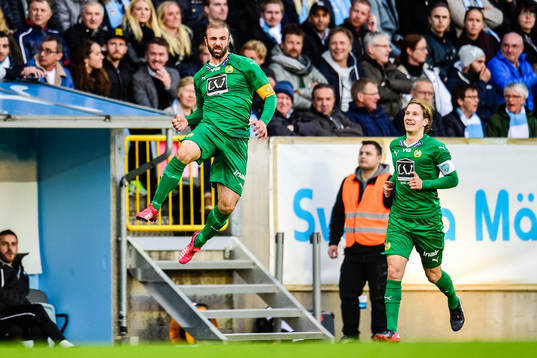 Hammarbys Kennedy Bakircioglu jublar