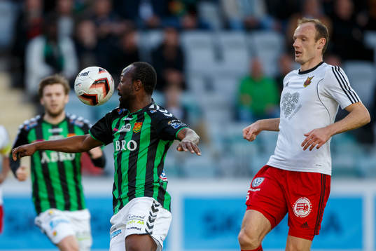 Gais Reuben Ayarna och Östersunds Dragan Kapcevic