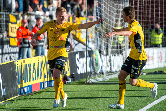 Elfsborgs Per Frick firar