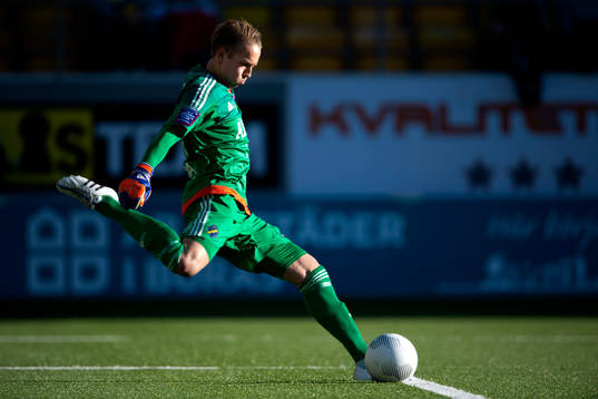 s målvakt Patrik Carlgren