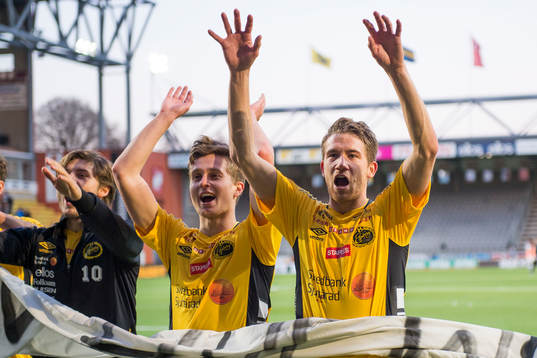 Elfsborgs Marcus Rohdén (h) och Adam Lundqvist (v) jublar