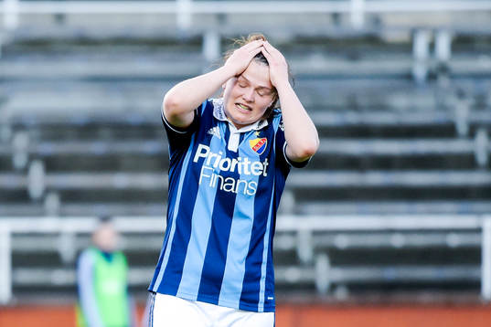 Djurgårdens Mikaela Uthas deppar