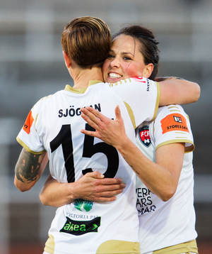 Rosengårds Therese Sjögran och Sara Björk Gunnarsdottir