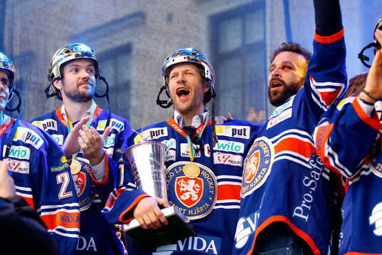 Växjös Noah Welch, Tomi Kallio och Josh Hennessy när