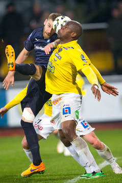 Falkenbergs Hakeem Araba och Malmös Rasmus Bengtsson