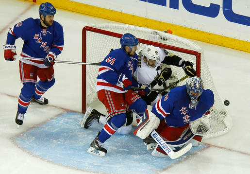 New York Rangers goalie Henrik Lundqvist makes as save as