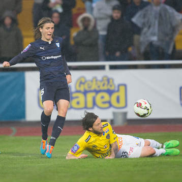 Malmö FFs Pawel Cibicki och Falkenbergs Tibor Joza