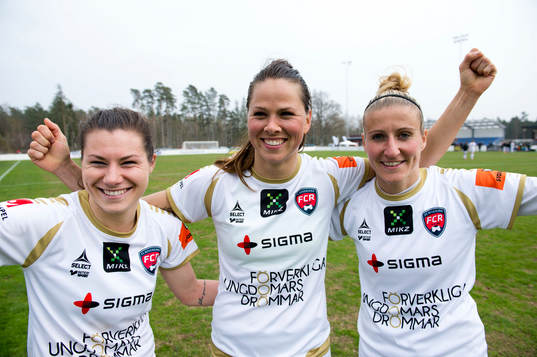 Rosengårds Ramona Bachmann, Sara Björk Gunnarsdottir och
