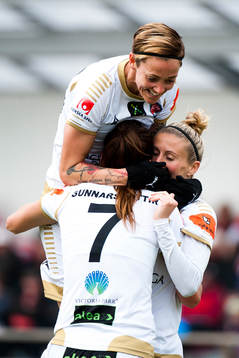 Rosengårds Sara Björk Gunnarsdottir, Anja Mittag och