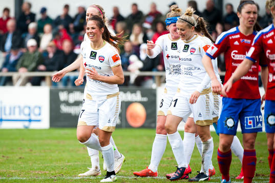 Rosengårds Sara Björk Gunnarsdottir jublar