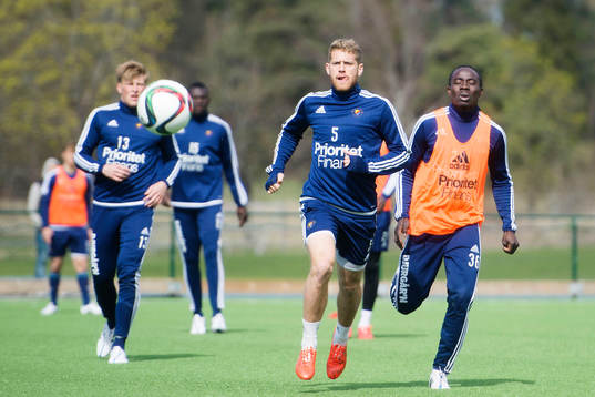 Djurgårdens Stefan Karlsson och Sam Johnson
