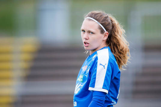 Mallbackens målvakt Jennifer Falk
