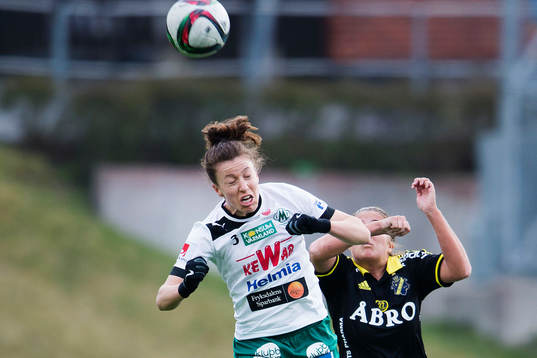 Mallbackens Katie Bethke och AIKs Filippa Angeldal
