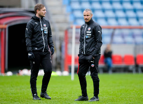 Helsingborgs assisterande tränare Tobias Tuvesson och
