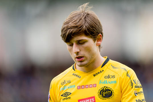 Elfsborgs Arber Zeneli deppar