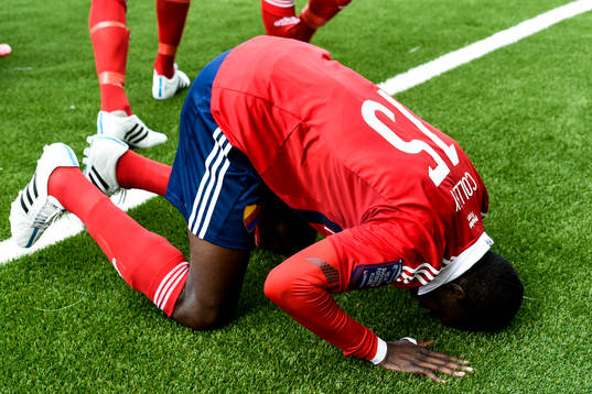 Djurgårdens Omar Colley jublar