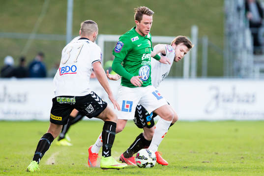 Shkelqim Krasniqi och Johan Lundgren (h)
