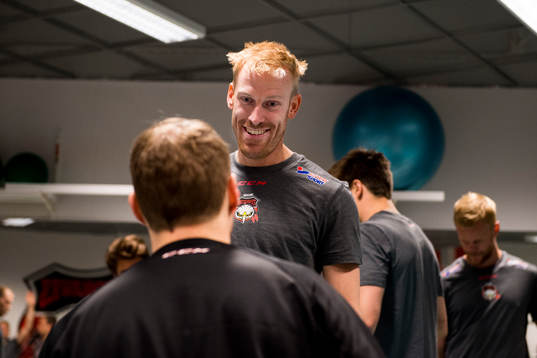 Jens Olsson när Malmö Redhawks har fystester