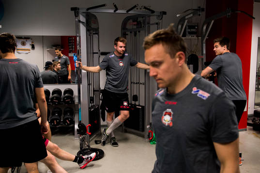 Malmö Redhawks Jens Jakobs och Henrik Hetta när Malmö