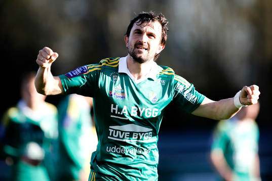 Ljungskiles Aleksandar Kitic jublar