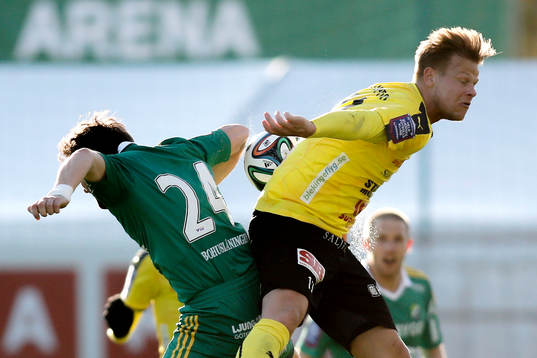 Ljungskiles Aleksandar Kitic och Mjällbys Marcus Ekenberg