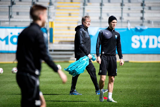 s  tränare Åge Hareide och Magnus Wolff Eikrem