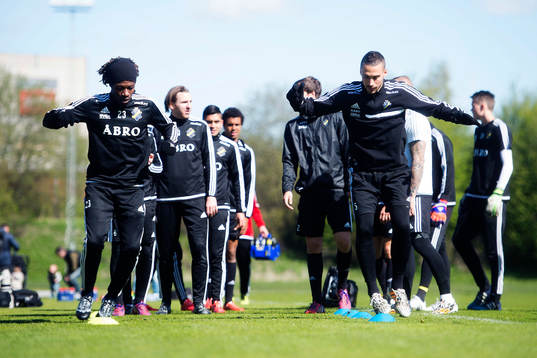 s Mohamed Bangura och Panajotis Dimitriadis