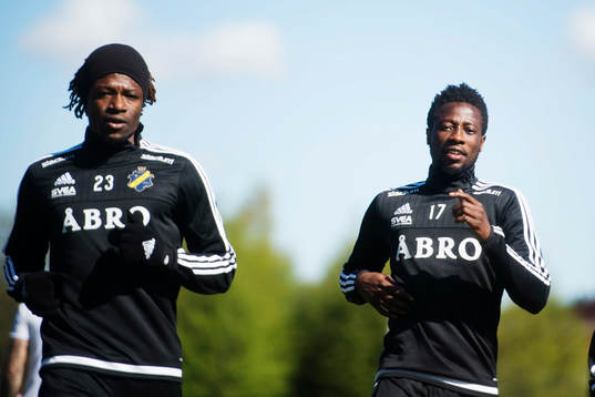 s Mohamed Bangura och Ebenezer Ofori