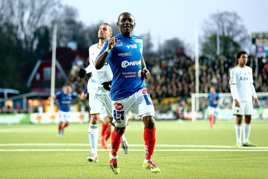 Åtvidabergs John Owoeri jublar