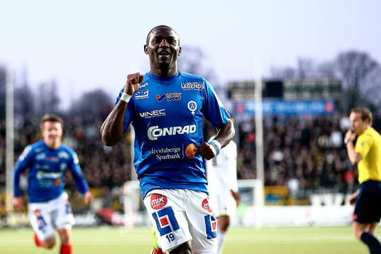 Åtvidabergs John Owoeri jublar