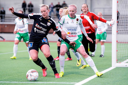 Linköpings Stina Blackstenius och Hammarbys Alexandra