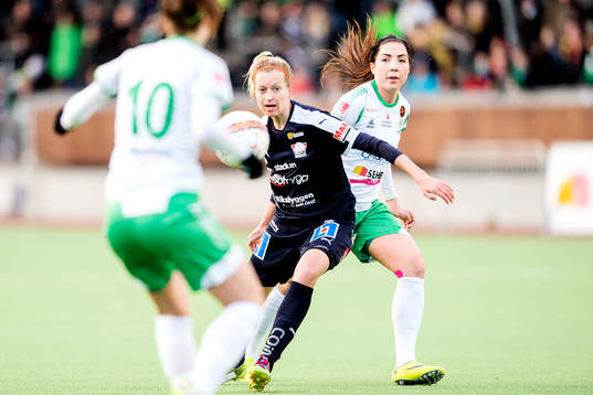 Hammarbys Clara Markstedt och Linköpings Janni Arnth