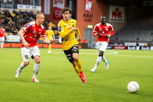 Elfsborgs Arber Zeneli och Kalmars Tobias Eriksson