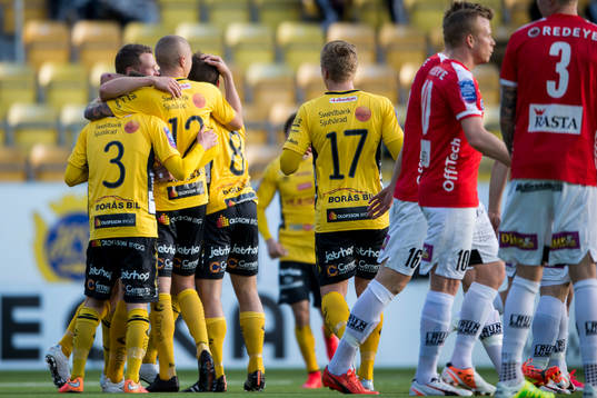 Elfsborgs spelarna jublar