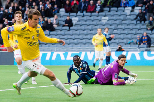Djurgårdens Nyasha Mushekwi deppar