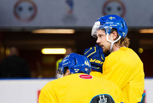 Elias Lindholm