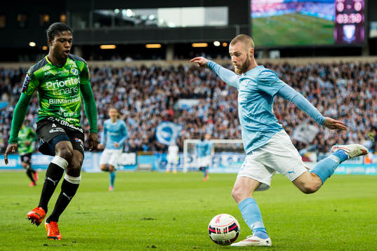 Halmstads Joseph Baffo och Malmö FFs Jo Inge Berget
